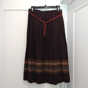 Vintage Chic Sourhwest A-Line Skirt with Red Accent